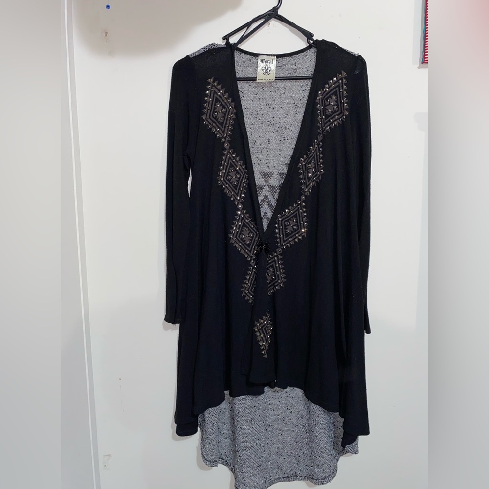 Black tribal print sweater